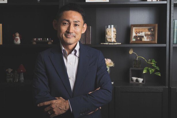 『41歳の通訳者が15年ぶりに本気で取り組んだ英語学習法 君は心躍る英語に触れているか!』著者の川合亮平氏