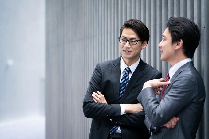 2人きりになった時の気まずい沈黙、どうやって切り抜ける?