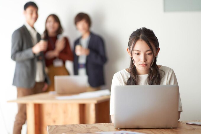 “いじめ”が起きやすい会社の特徴って?