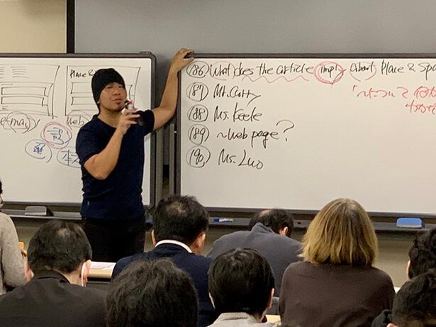濱崎潤之輔氏