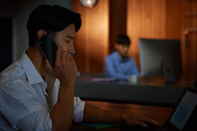 「色」を変えたら残業時間が激減!? 医療センターが導入した意外な制度