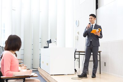 時間とお金はかかるが確実に資格取得できる