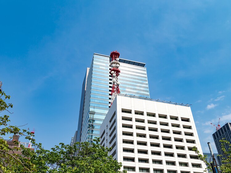 東京都千代田区にある東京消防庁本部庁舎の建物の高さは？