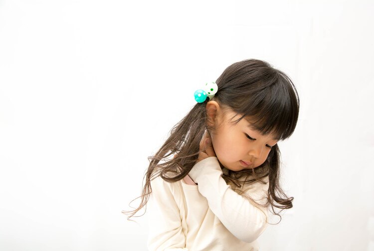 子どもでも「肩こり」になる。