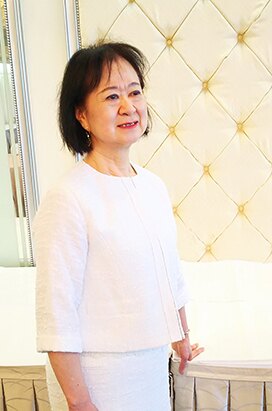 片山 由美子